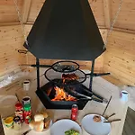 Z Antresolą Igły I Szyszki Jeleniewo (Warmian-Masurian)