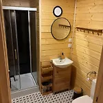 Z Antresolą Igły I Szyszki