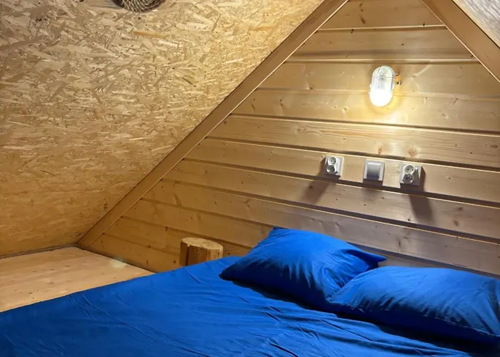 Apartment Z Antresola Igly I Szyszki *