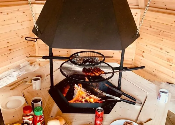 Z Antresola Igly I Szyszki *