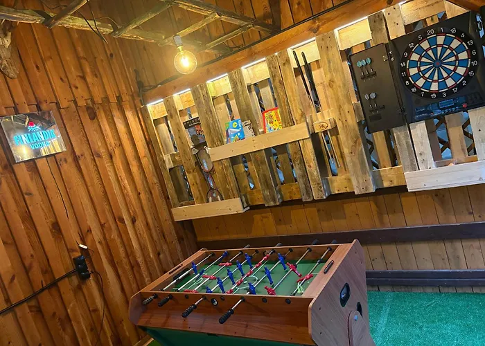 Z Antresola Igly I Szyszki Jeleniewo (Warmian-Masurian)